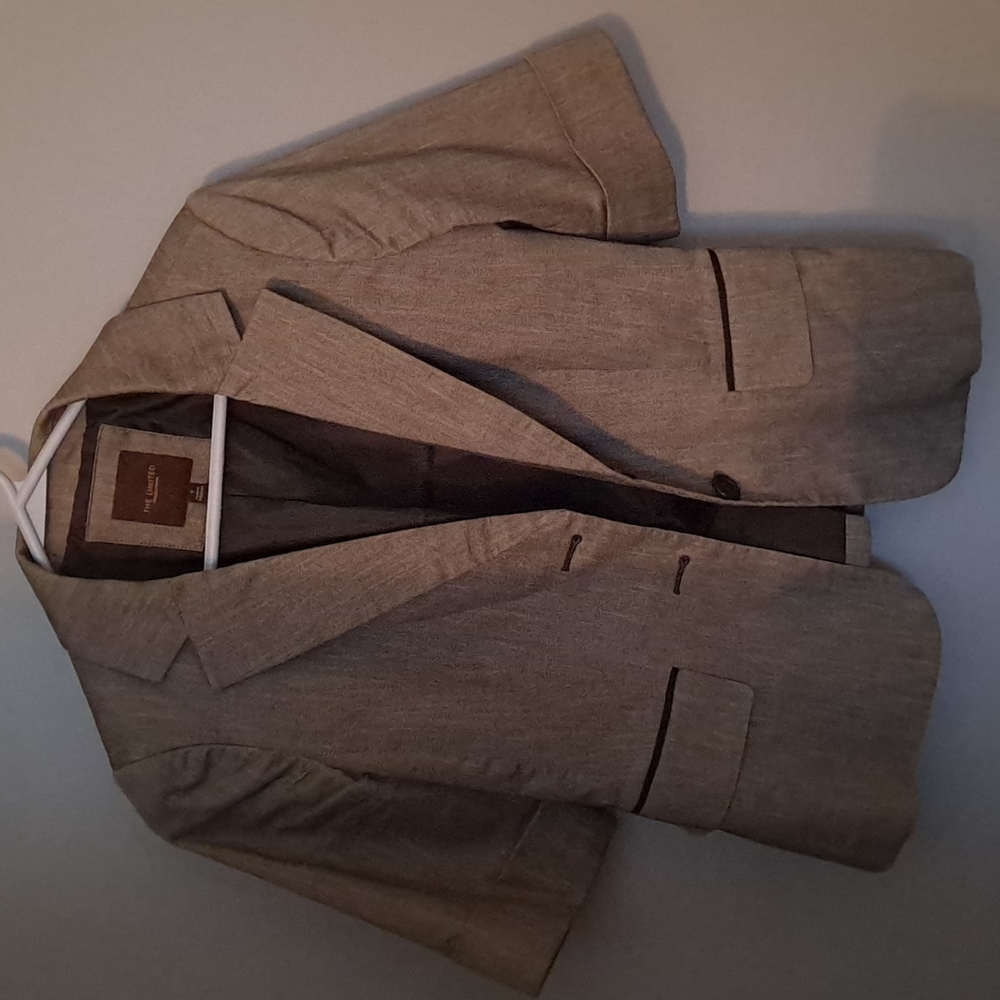 Short sleeve suit jacket, skirt avail separately